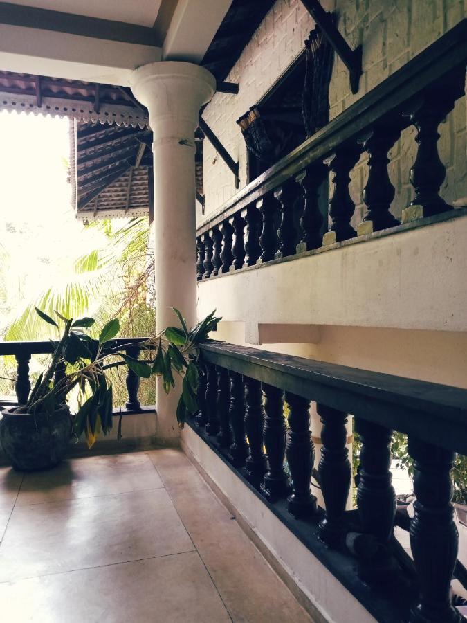 Manidi Villa Unawatuna Exterior photo